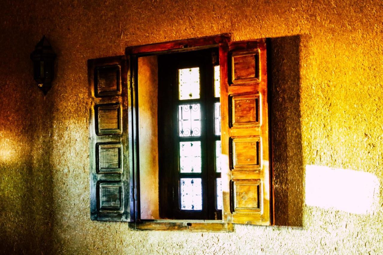 Riad Caravasar Merzouga Exteriér fotografie